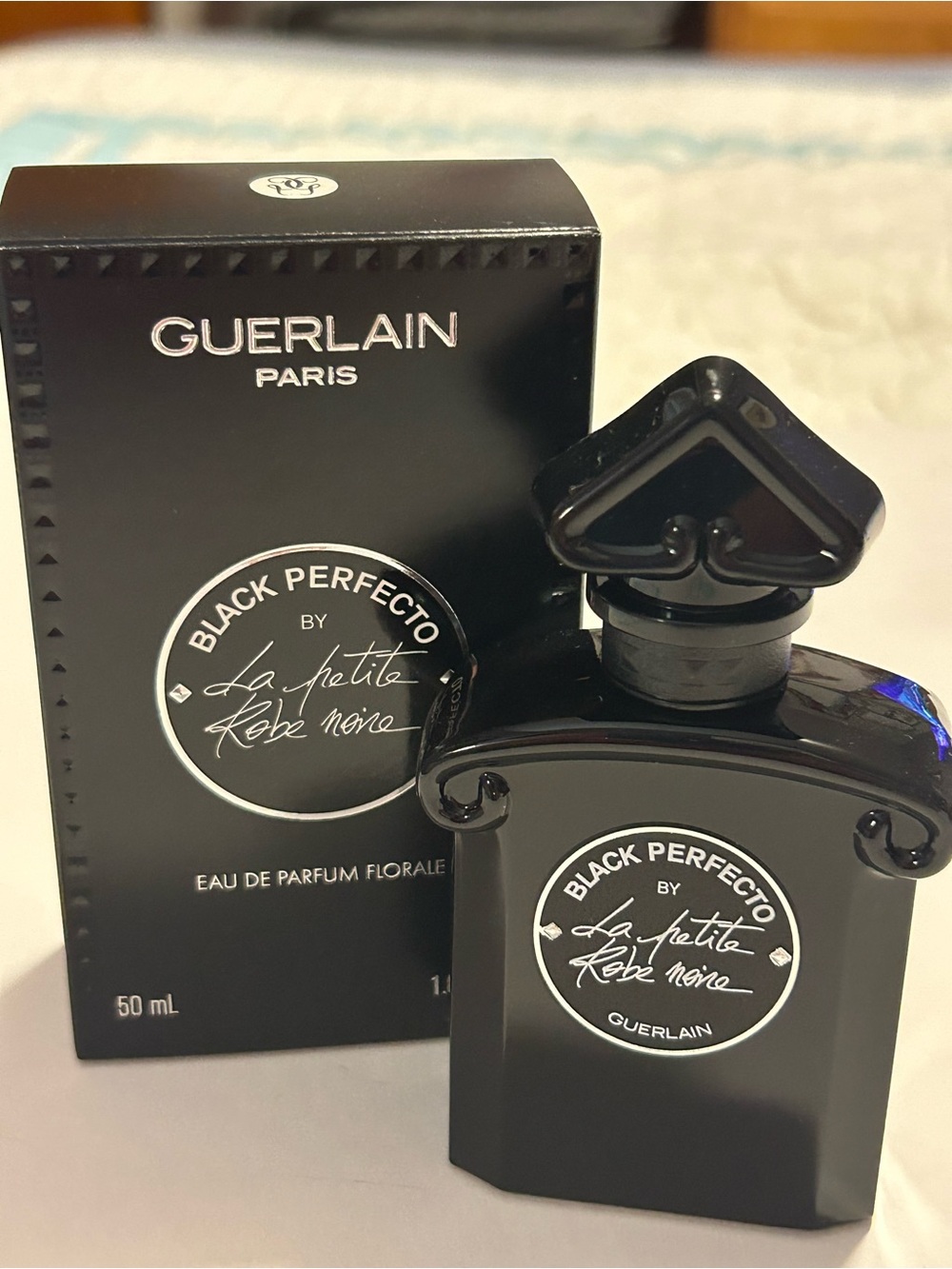 Guerlain black perfecto florale EDP 50ml / 1.6 fl oz with box excellent